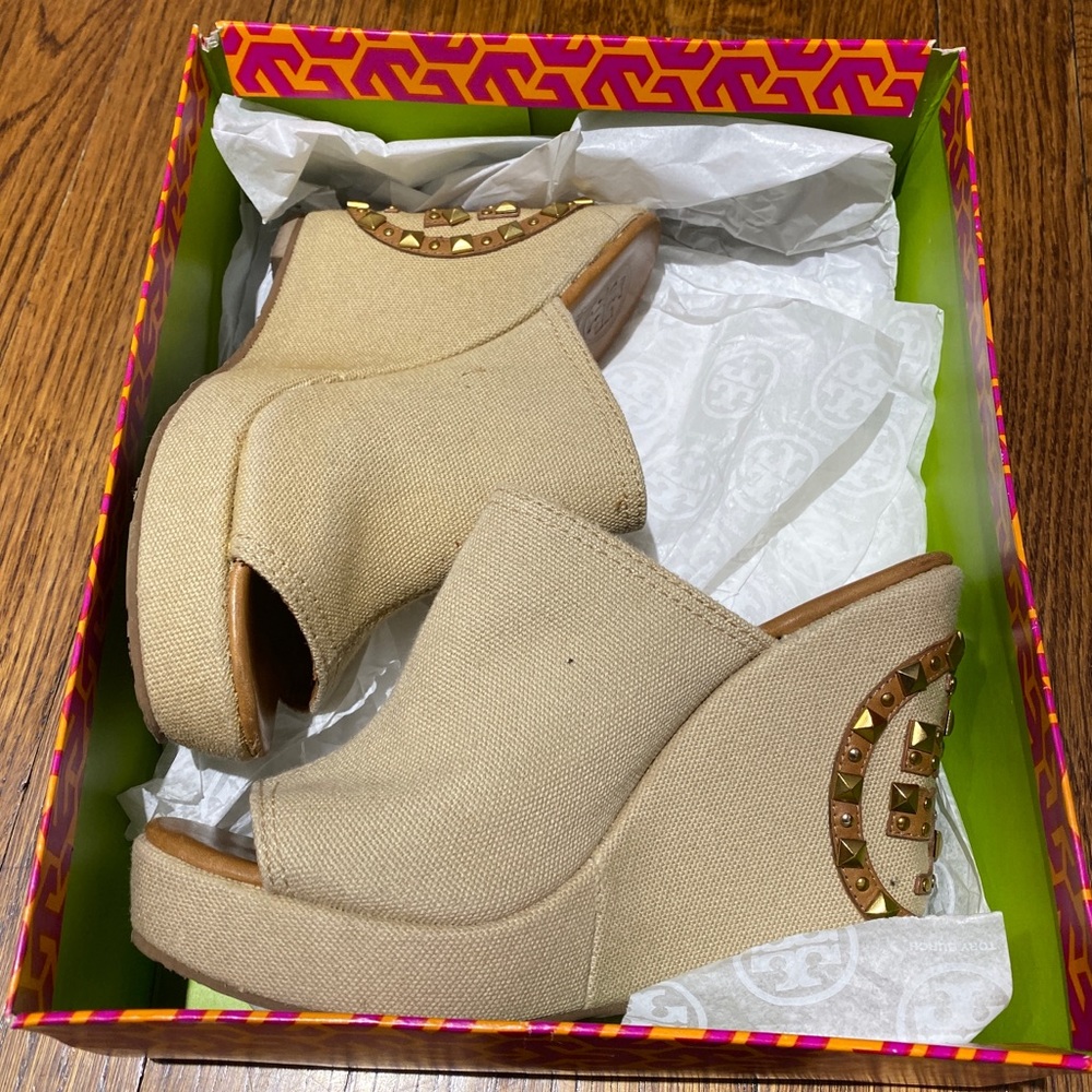 Tory burch wedges good condition